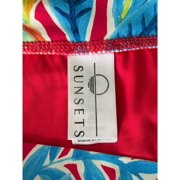 Sunsets Two Piece Red Floral Swimsuit w/Keyhole Removable Pads Size 16 / DD - Picture 7 of 10